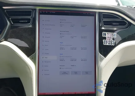2017 Tesla Model X 100D/75D/90D from USA, damaged, VIN 5YJXCBE2XHF043785